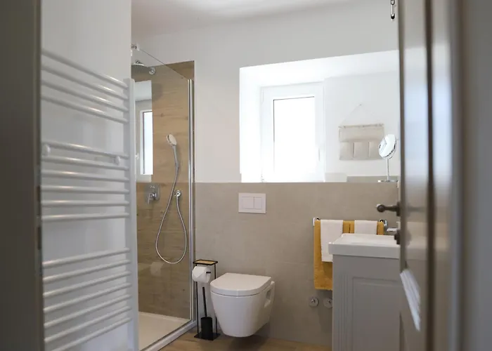 Ulika * مالينسكا